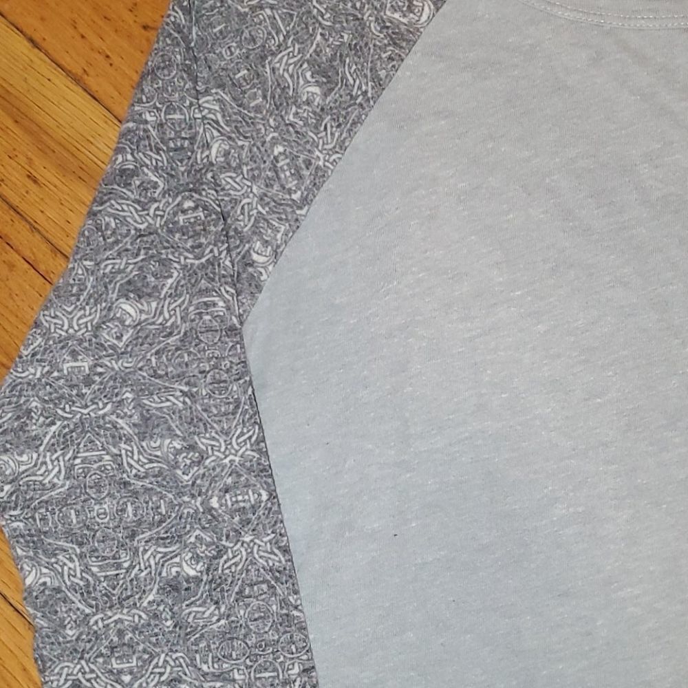 LuLaRoe randy baseball shirt gray XS Women's - Picture 2 of 3